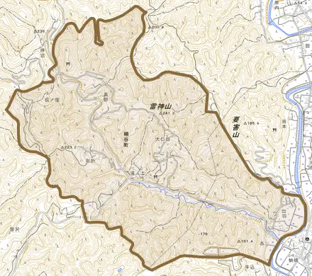 棚谷町とその周辺の地図。町の範囲を重ねている