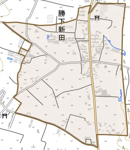 勝下新田とその周辺の地図。町の範囲を重ねている