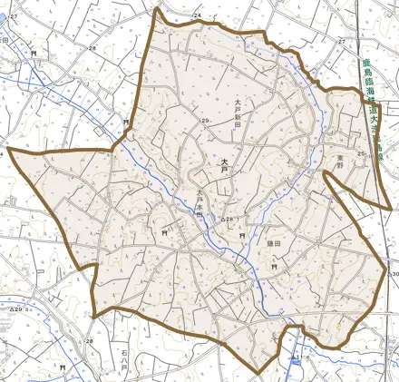 大戸とその周辺の地図。町の範囲を重ねている
