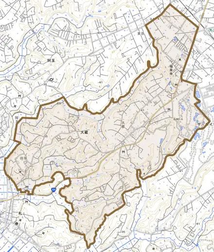 大蔵とその周辺の地図。町の範囲を重ねている