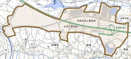 中央工業団地とその周辺の地図。町の範囲を重ねている