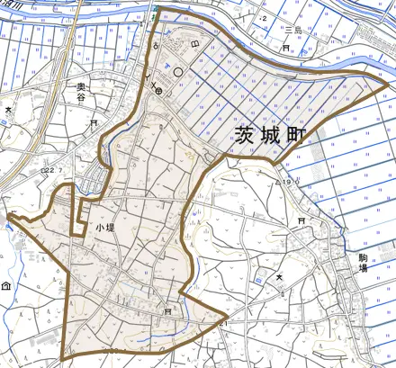 大字小堤とその周辺の地図。町の範囲を重ねている