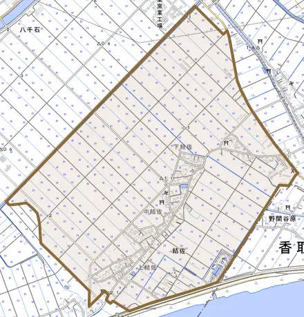結佐とその周辺の地図。町の範囲を重ねている