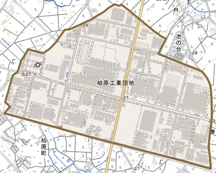 柏原とその周辺の地図。町の範囲を重ねている