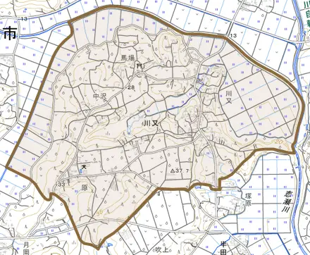 川又とその周辺の地図。町の範囲を重ねている
