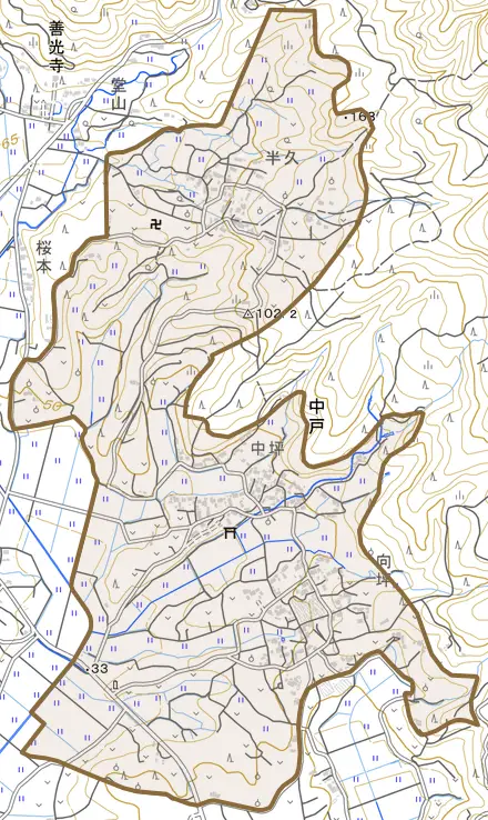 中戸とその周辺の地図。町の範囲を重ねている