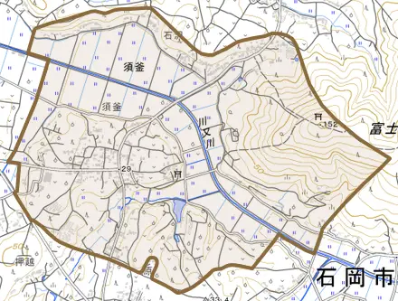 須釜とその周辺の地図。町の範囲を重ねている