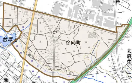 谷向町とその周辺の地図。町の範囲を重ねている
