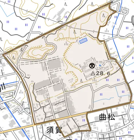 須賀とその周辺の地図。町の範囲を重ねている