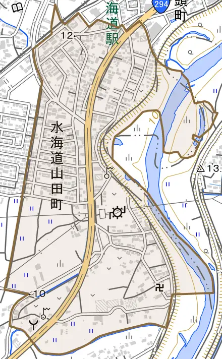 水海道山田町とその周辺の地図。町の範囲を重ねている