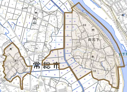 向石下とその周辺の地図。町の範囲を重ねている