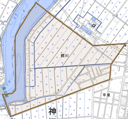 鰐川とその周辺の地図。町の範囲を重ねている