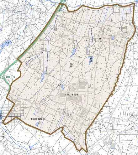 安居とその周辺の地図。町の範囲を重ねている