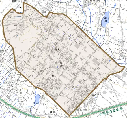 旭町とその周辺の地図。町の範囲を重ねている