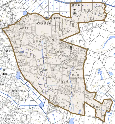 鯉淵とその周辺の地図。町の範囲を重ねている