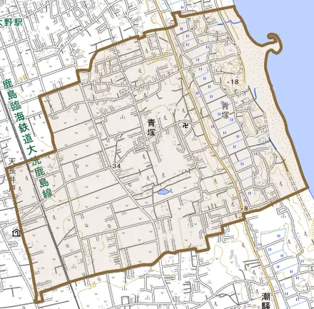 大字青塚とその周辺の地図。町の範囲を重ねている