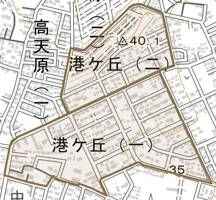 港ケ丘とその周辺の地図。町の範囲を重ねている