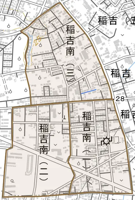稲吉南とその周辺の地図。町の範囲を重ねている