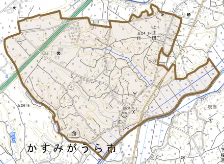 上土田とその周辺の地図。町の範囲を重ねている