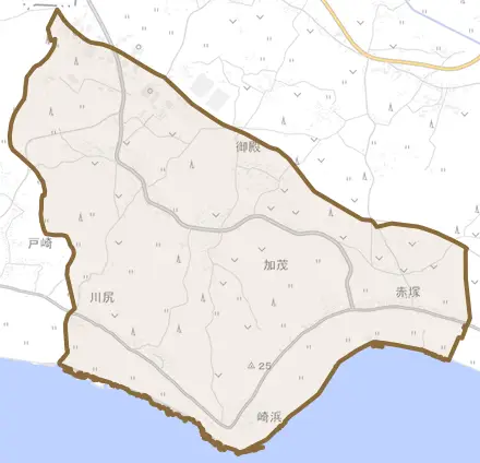 加茂とその周辺の地図。町の範囲を重ねている