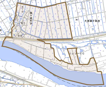 竜ケ崎町歩とその周辺の地図。町の範囲を重ねている