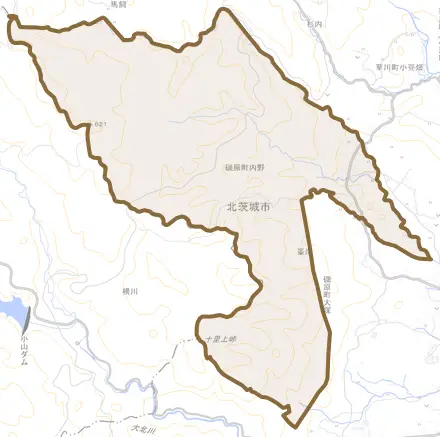 磯原町内野とその周辺の地図。町の範囲を重ねている