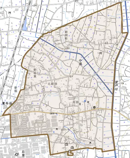 小堤とその周辺の地図。町の範囲を重ねている