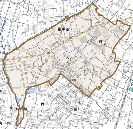 西牛谷とその周辺の地図。町の範囲を重ねている