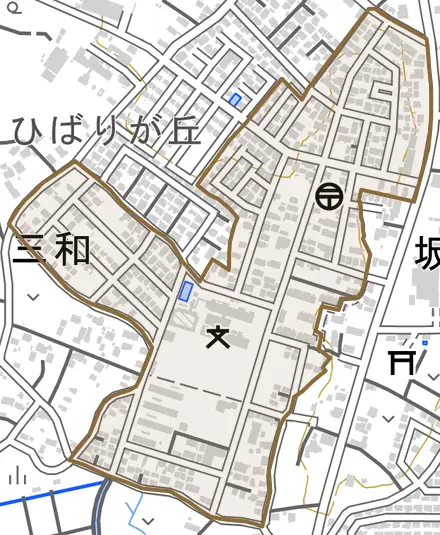 三和とその周辺の地図。町の範囲を重ねている