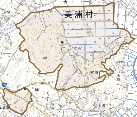 大字宮地とその周辺の地図。町の範囲を重ねている