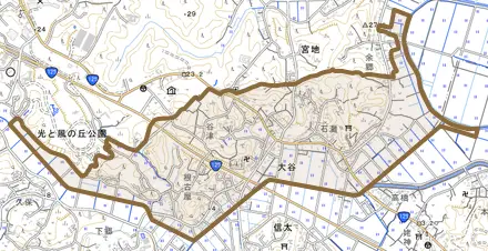 大字大谷とその周辺の地図。町の範囲を重ねている