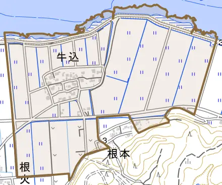 大字牛込とその周辺の地図。町の範囲を重ねている
