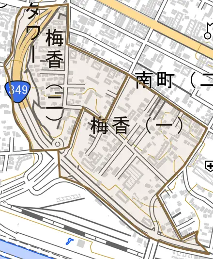 梅香とその周辺の地図。町の範囲を重ねている