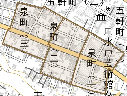 泉町とその周辺の地図。町の範囲を重ねている