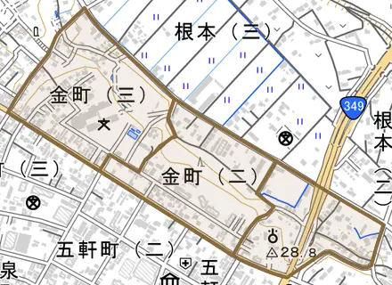金町とその周辺の地図。町の範囲を重ねている