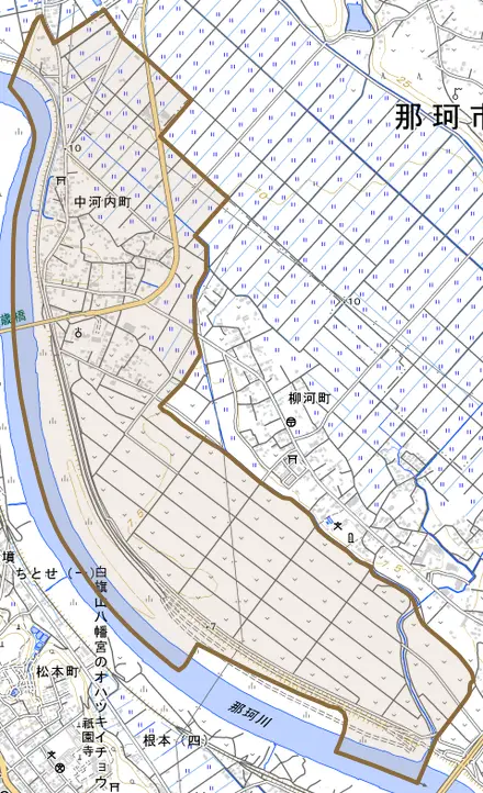 中河内町とその周辺の地図。町の範囲を重ねている