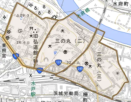 三の丸とその周辺の地図。町の範囲を重ねている