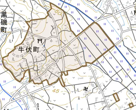 牛伏町とその周辺の地図。町の範囲を重ねている