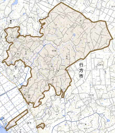 行方とその周辺の地図。町の範囲を重ねている