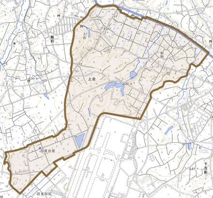 上合とその周辺の地図。町の範囲を重ねている