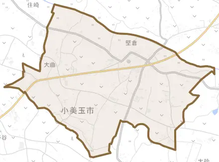 堅倉とその周辺の地図。町の範囲を重ねている