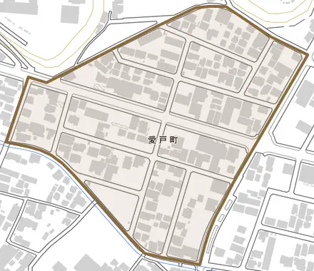 愛戸町とその周辺の地図。町の範囲を重ねている