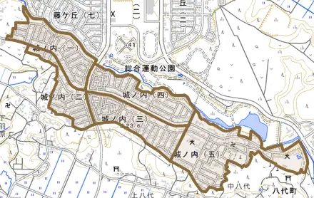 城ノ内とその周辺の地図。町の範囲を重ねている