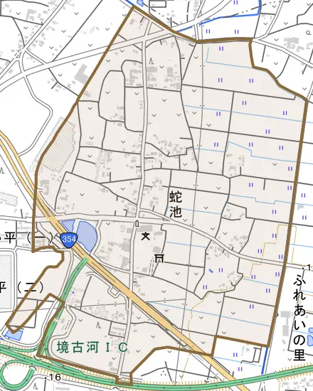 大字蛇池とその周辺の地図。町の範囲を重ねている