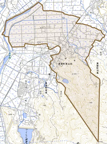 真壁町東山田とその周辺の地図。町の範囲を重ねている