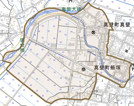 真壁町飯塚とその周辺の地図。町の範囲を重ねている
