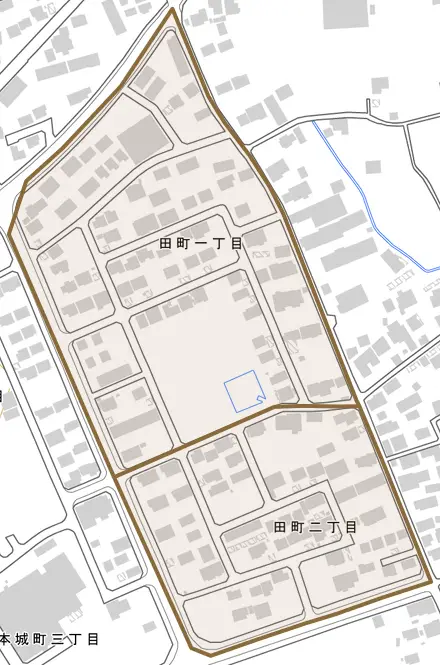 田町とその周辺の地図。町の範囲を重ねている