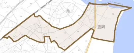 大字豊岡とその周辺の地図。町の範囲を重ねている