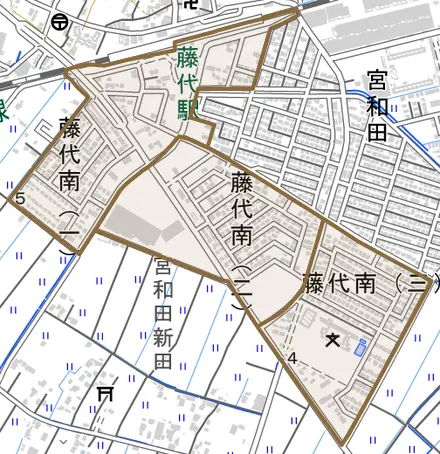 藤代南とその周辺の地図。町の範囲を重ねている