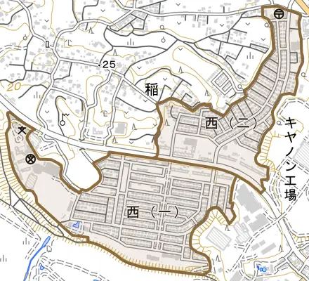 西とその周辺の地図。町の範囲を重ねている